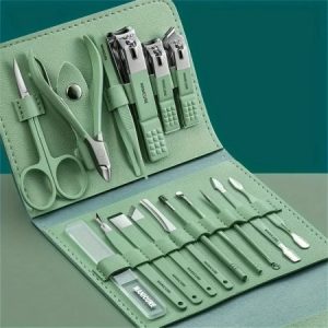 16 Pieces Manicure Set G
